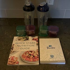 Beachbody shaker cups and portion fix containers